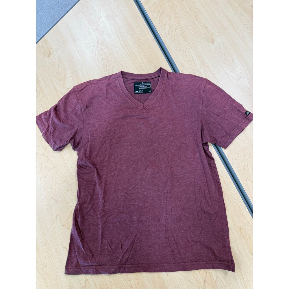 Needle & Thread Burgundy V-Neck Tee Men’s Size M